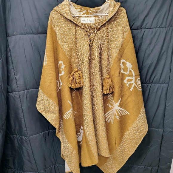 Albina as Alpaca Other - Alpaca wool Hooded Poncho Tassel Aztec pattern all seasons boho hippie XXL Peru